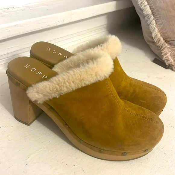 Spirit Heeled Fur-lined Clogs - Picture 1 of 2